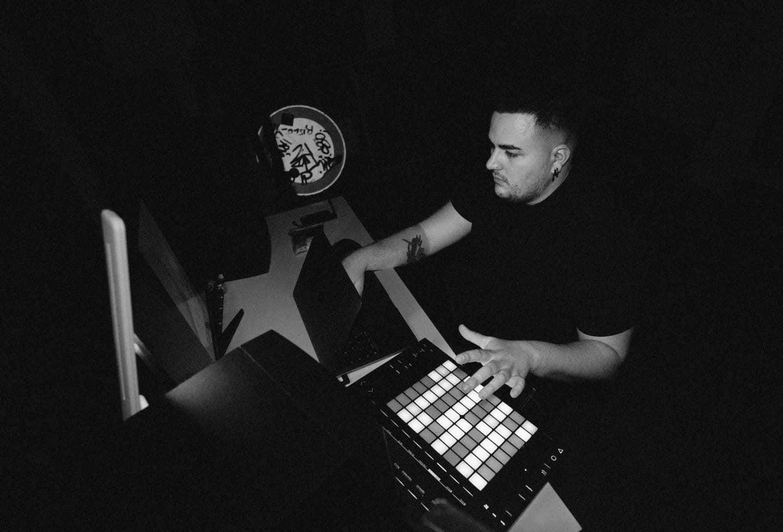 Loris Santorsola in studio